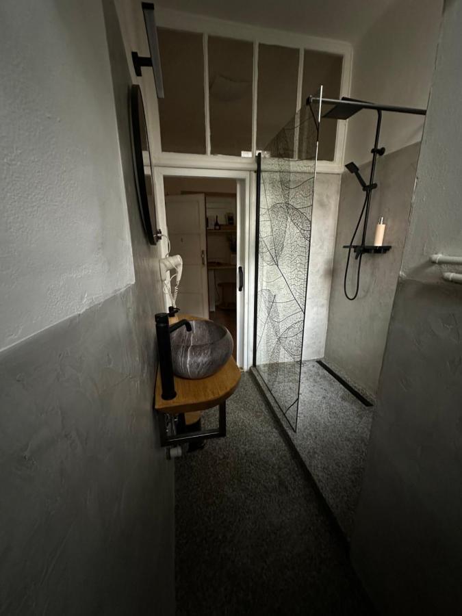 Apartman Lucian Prag Exteriör bild