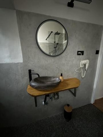Apartman Lucian Prag Exteriör bild