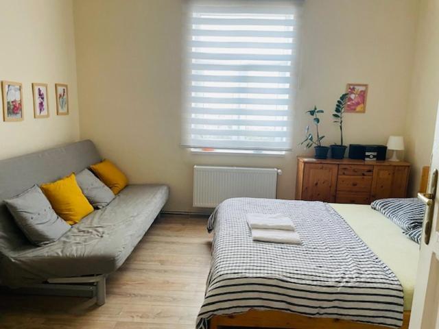 Apartman Lucian Prag Exteriör bild
