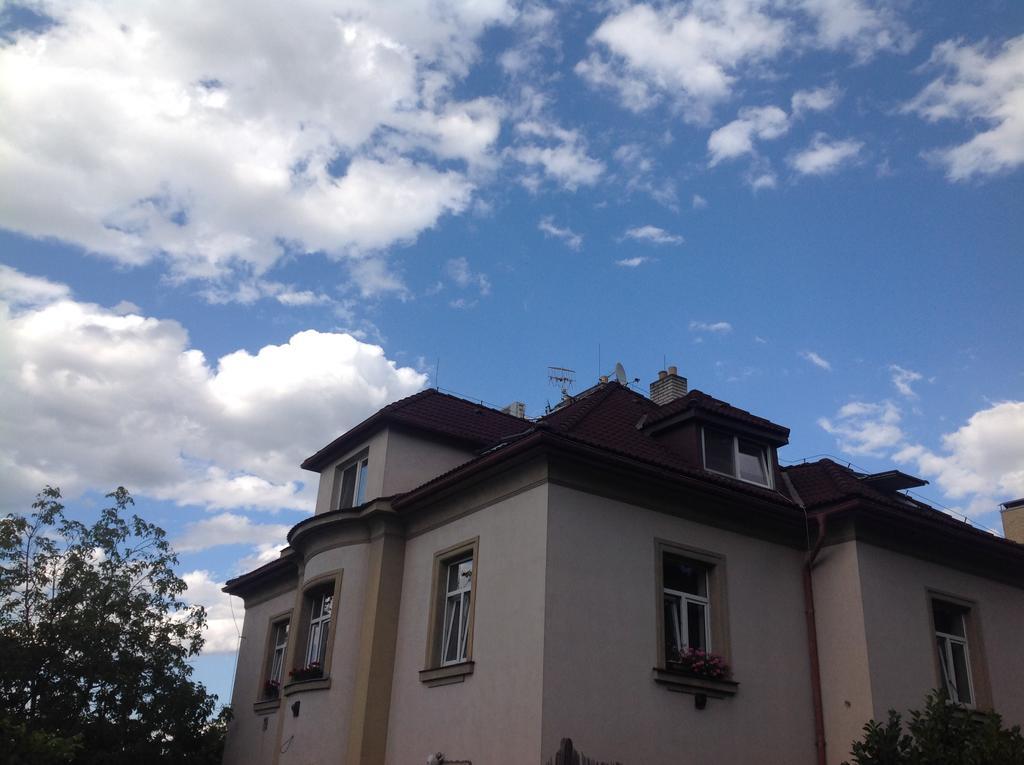 Apartman Lucian Prag Exteriör bild